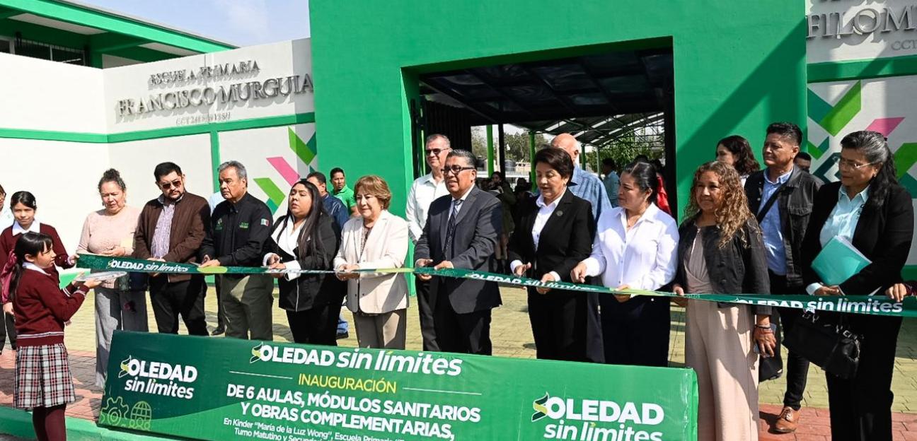 Juan Manuel Navarro entrega magna infraestructura educativa y da la bienvenida al nuevo ciclo escolar