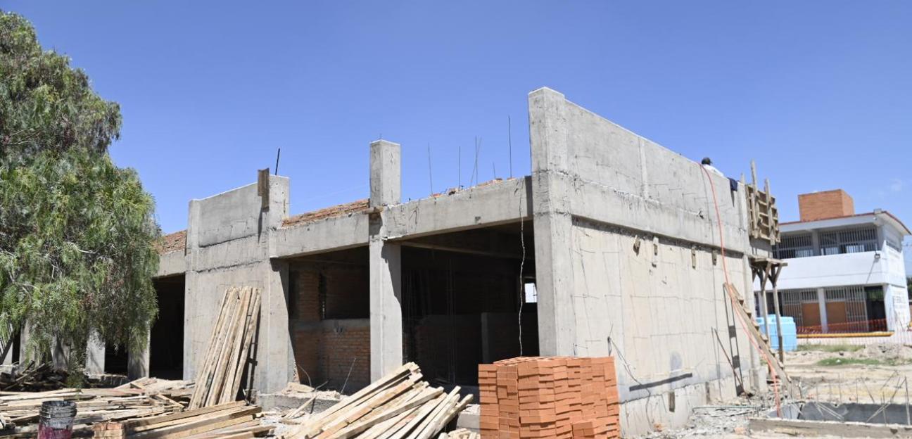 En Soledad, la construcción de más infraestructura en escuelas continúa sin límites