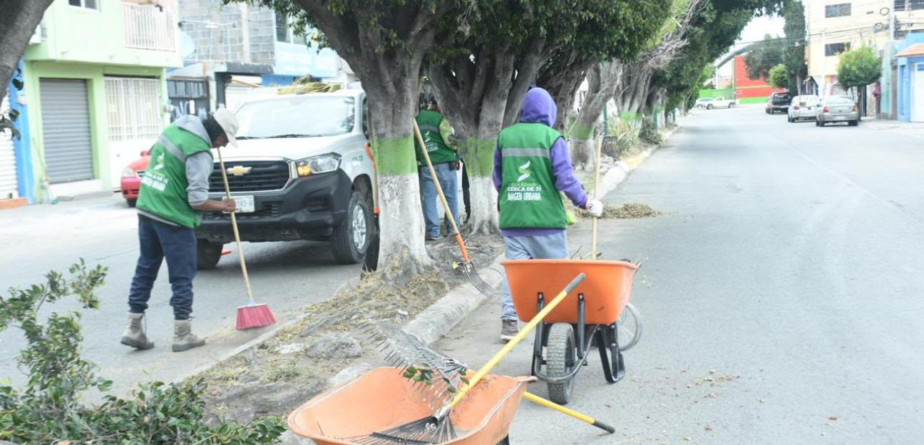 Mejora ayuntamiento de Soledad espacios públicos con labores permanentes de limpieza