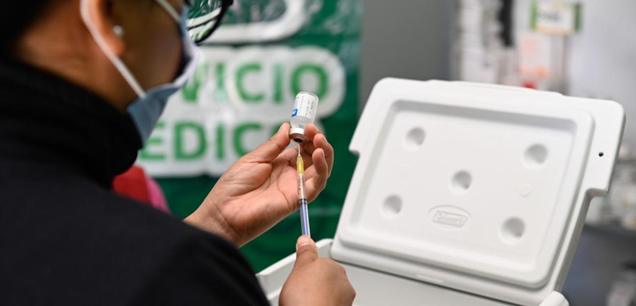 Ayuntamiento de Soledad inicia campaña de vacunación contra el VPH en escuelas primaria
